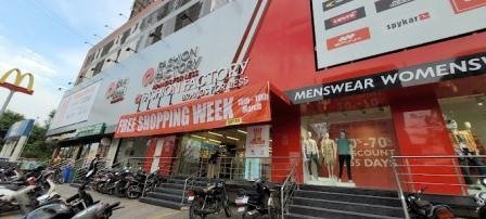 Fashion-Factory-Store